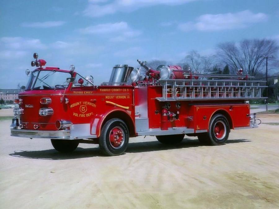  American LaFrance 900 Series Turbo Chief 1960 года  (фото 1 из 1)